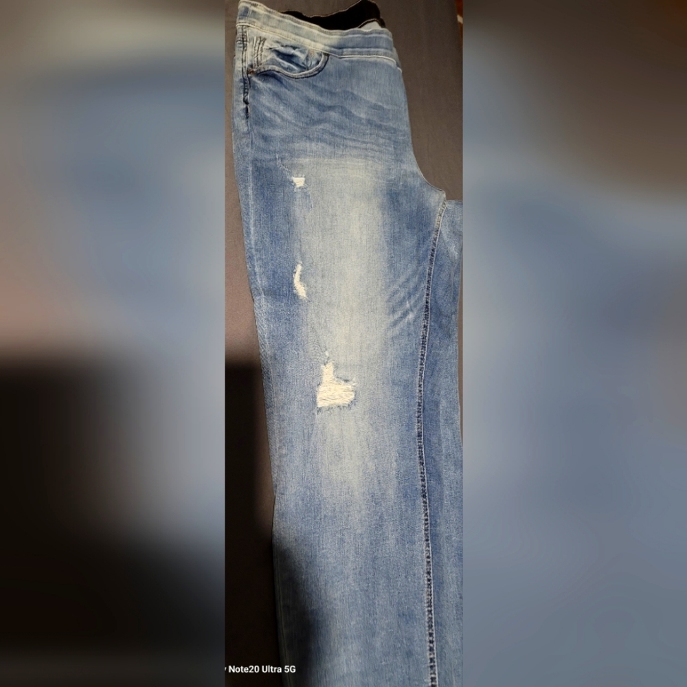 Maurices Jeans